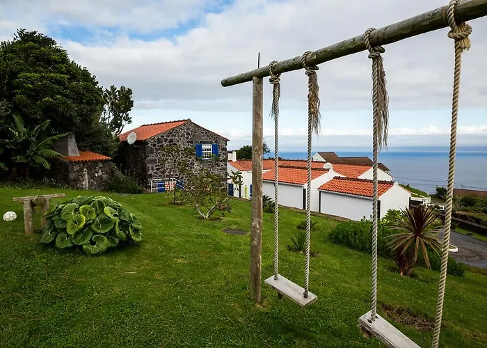 Quinta Da Ribeira Da Urze Country house *